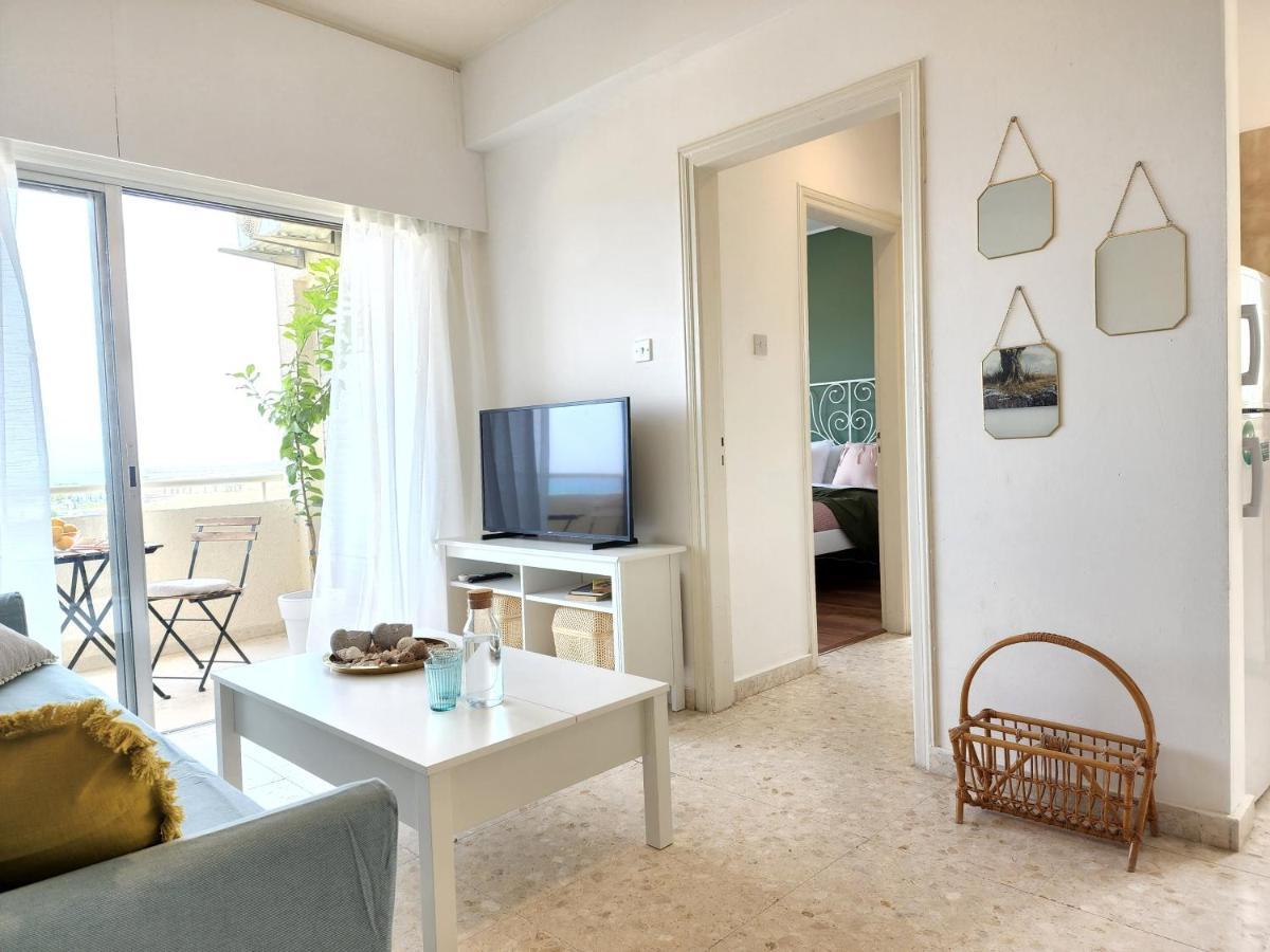 Capri Sea View One Bedroom لارنكا المظهر الخارجي الصورة