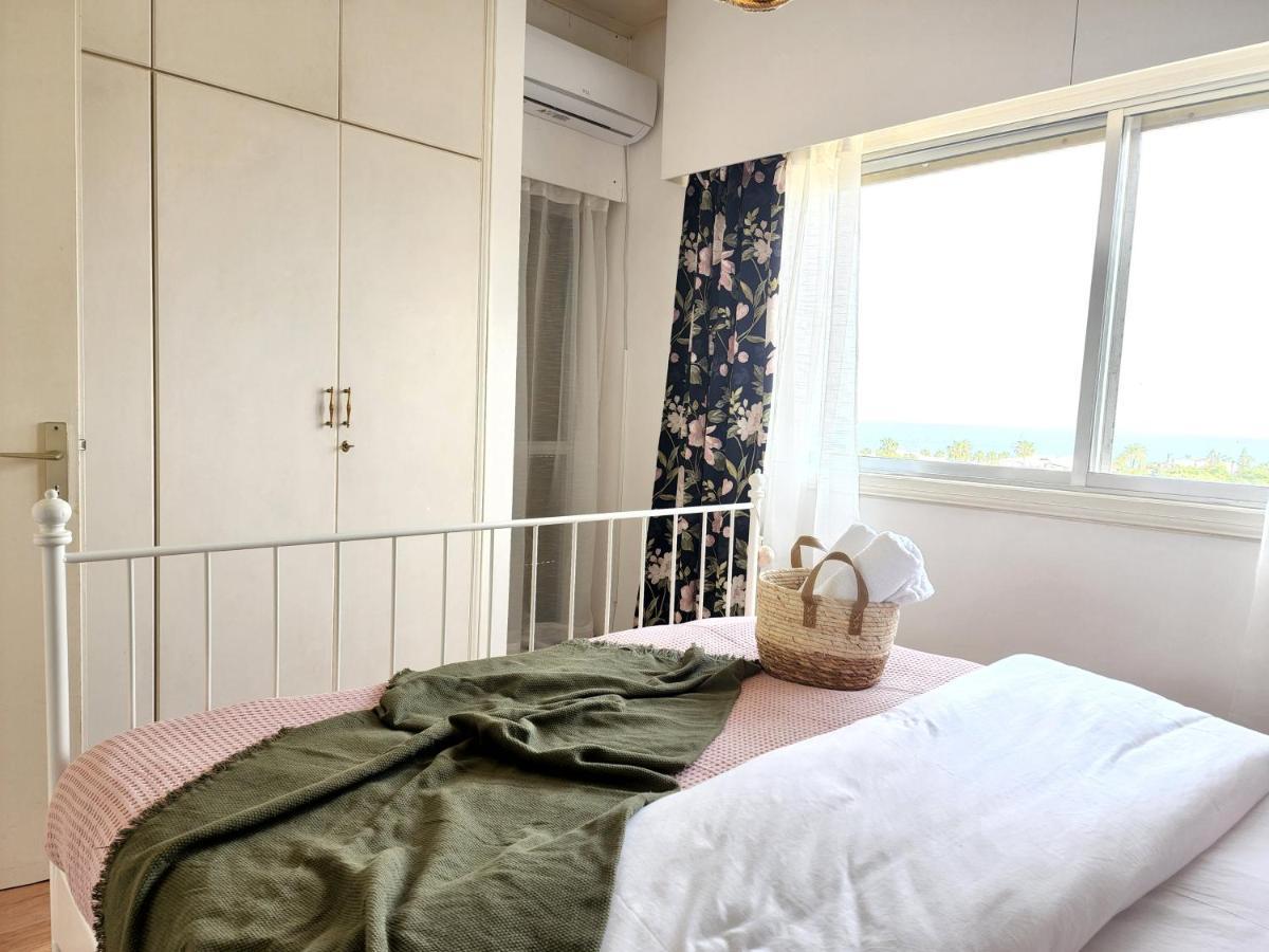 Capri Sea View One Bedroom لارنكا المظهر الخارجي الصورة