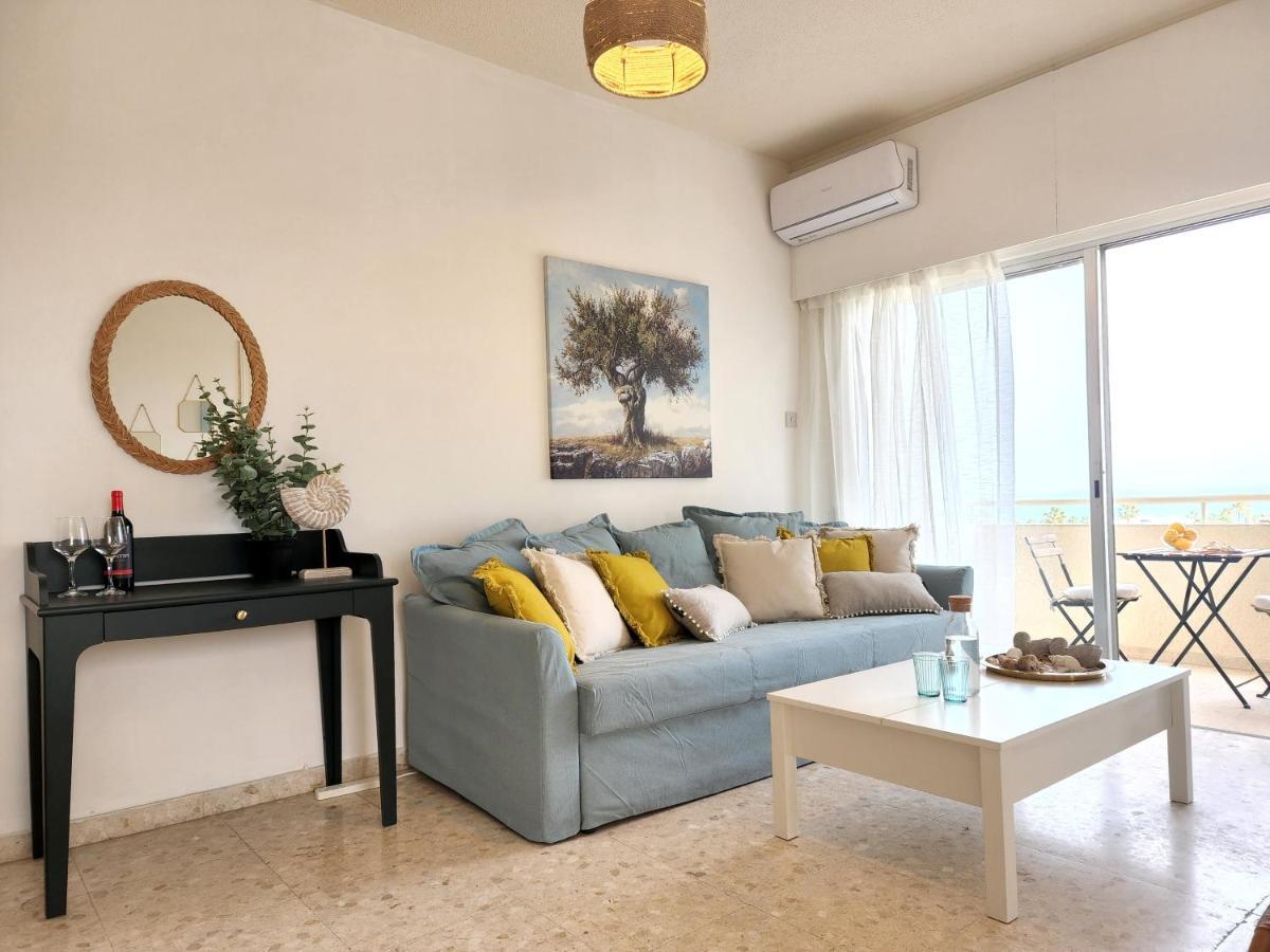 Capri Sea View One Bedroom لارنكا المظهر الخارجي الصورة