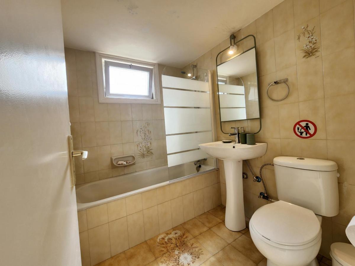 Capri Sea View One Bedroom لارنكا المظهر الخارجي الصورة